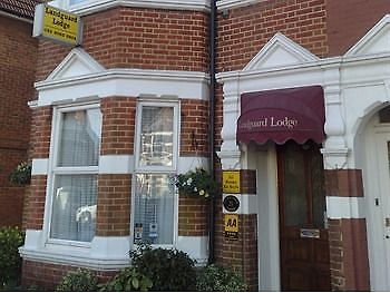 Landguard Lodge เซาธ์แธมป์ตัน ภายนอก รูปภาพ